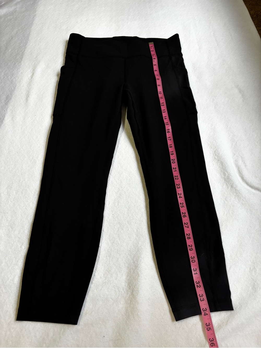 lululemon athletica Black High-Rise Leggings with Side Pockets - Picture 3 of 5